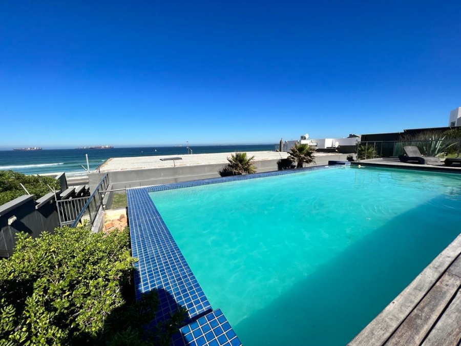 1 Bedroom Property for Sale in Beachfront Western Cape